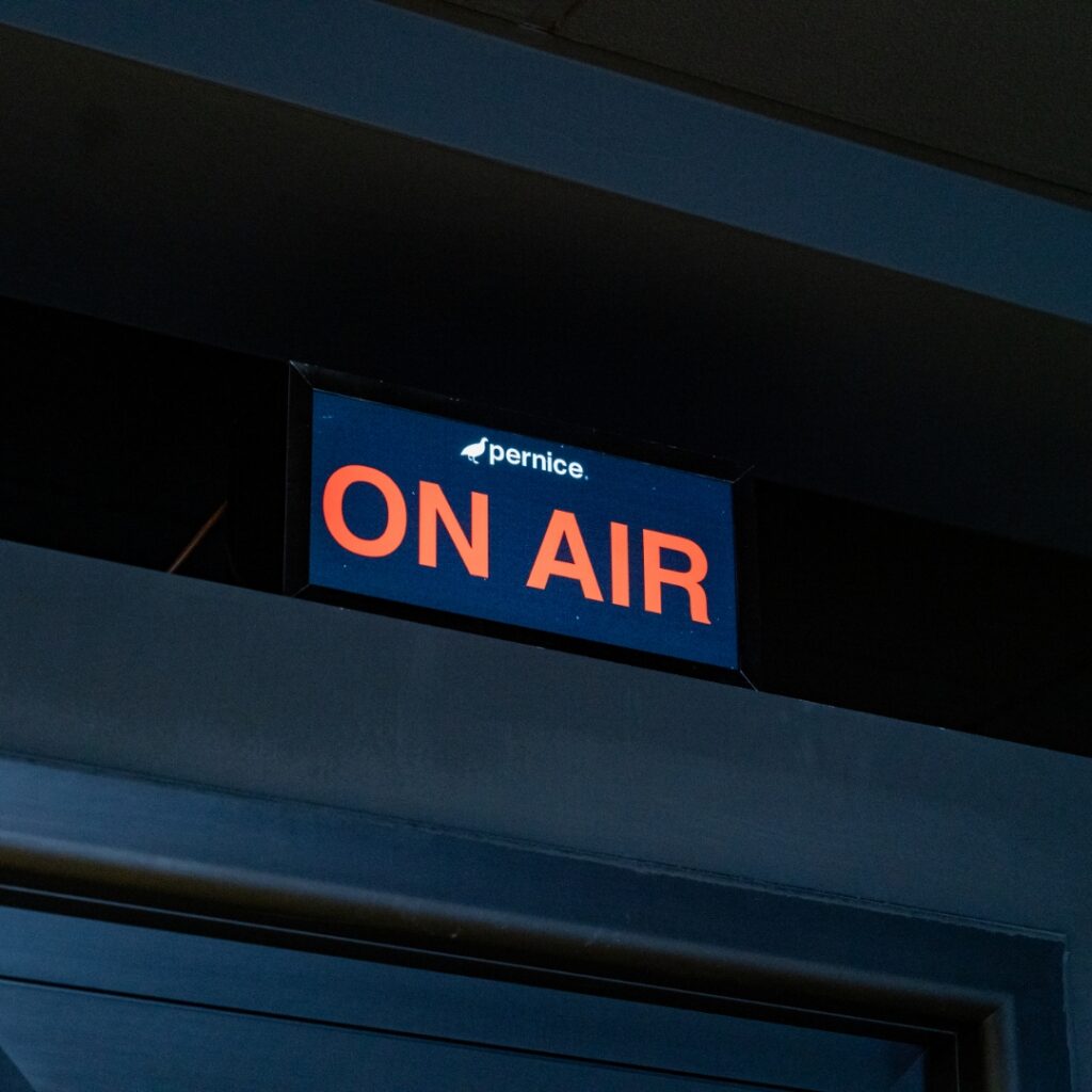 immagine registrazione podcast a begamo